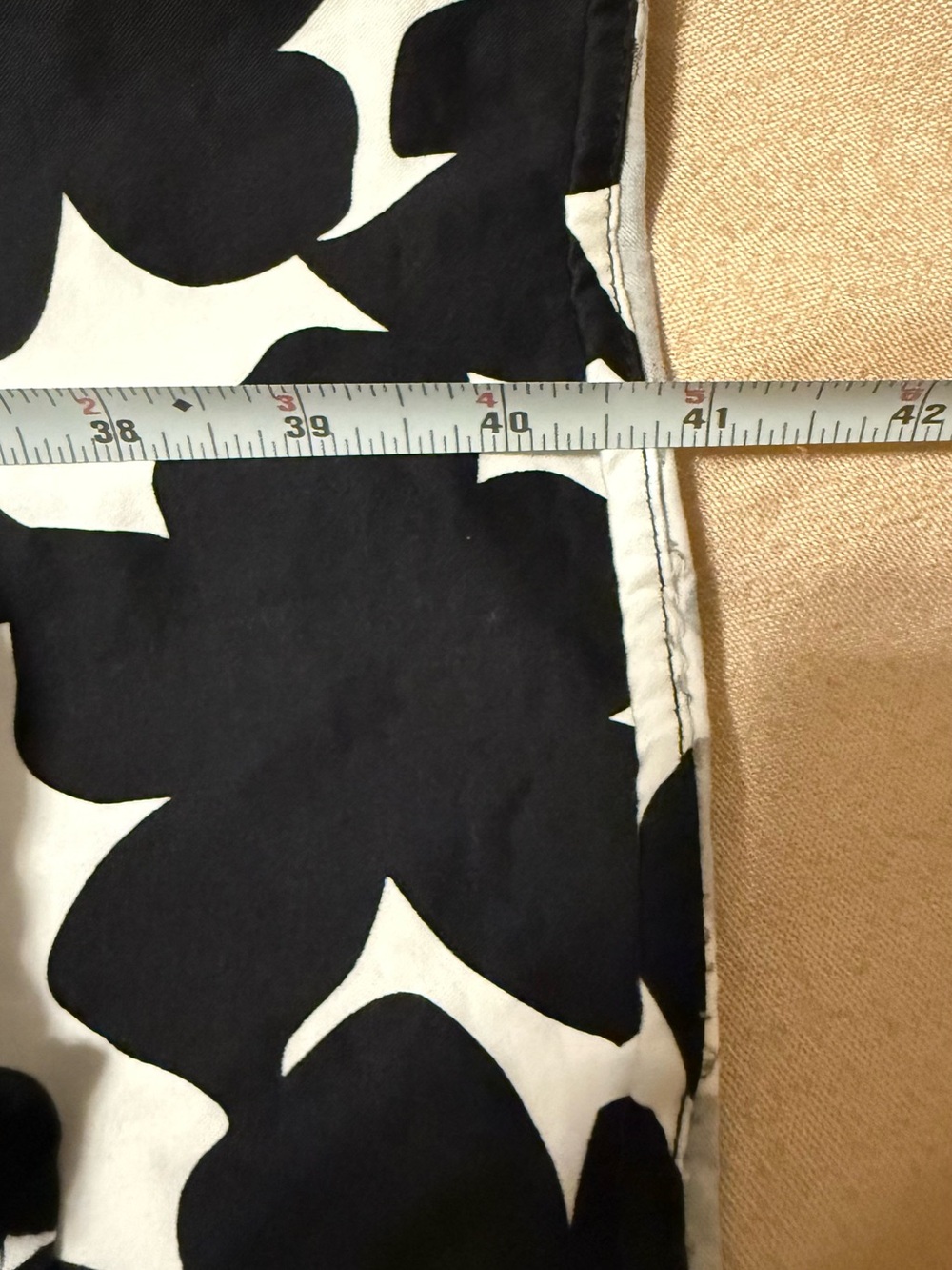 Donna Karan Black and White Sleeveless Floral Fit-and-Flare Dress size 12 - Picture 8 of 9